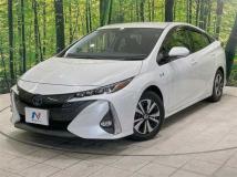 2020 Toyota Prius PHV