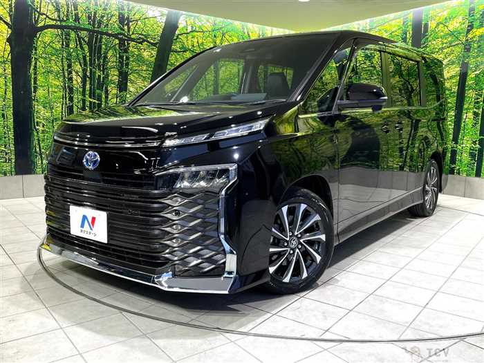 2023 Toyota Voxy