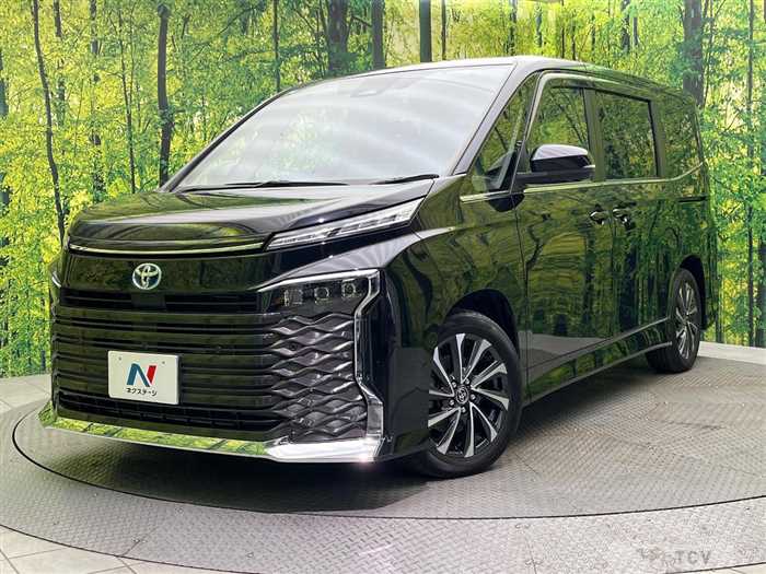 2023 Toyota Voxy