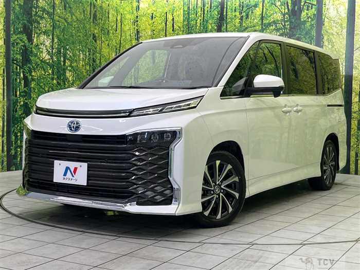 2025 Toyota Voxy
