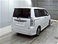 2010 Toyota Voxy