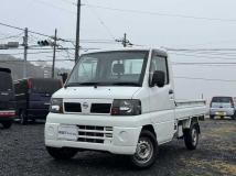 2010 Nissan Clipper Truck