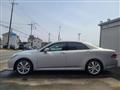2011 Toyota Crown Hybrid
