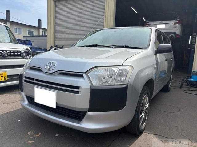 2015 Toyota Succeed Van