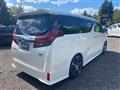 2015 Toyota Alphard G