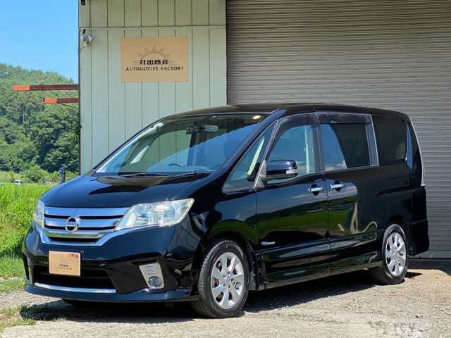 2013 Nissan Serena