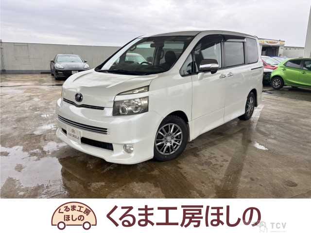 2009 Toyota Voxy