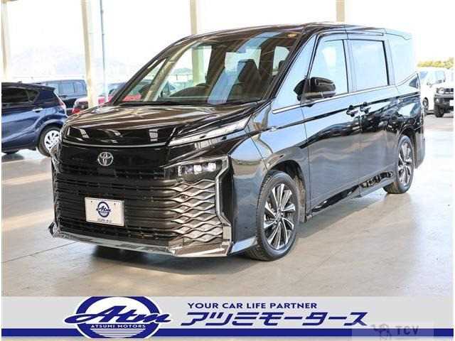2022 Toyota Voxy