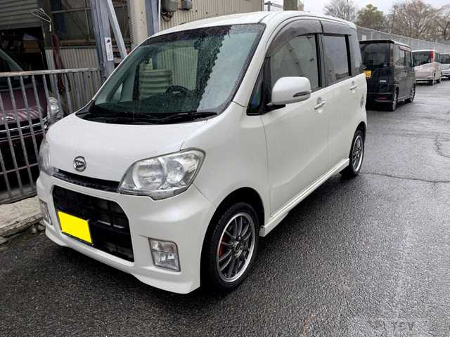 2011 Daihatsu Tant Exe