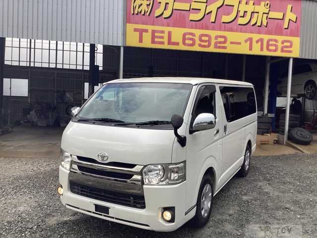 2015 Toyota Regiusace Van