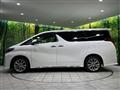2022 Toyota Alphard