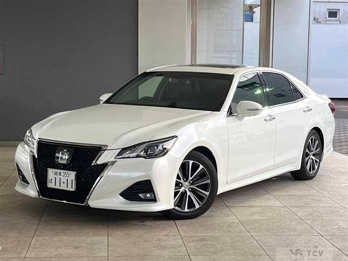 2015 Toyota Crown