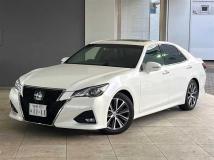 2015 Toyota Crown