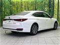 2022 Lexus ES