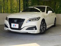 2018 Toyota Crown Hybrid