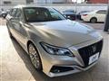 2018 Toyota Crown Hybrid