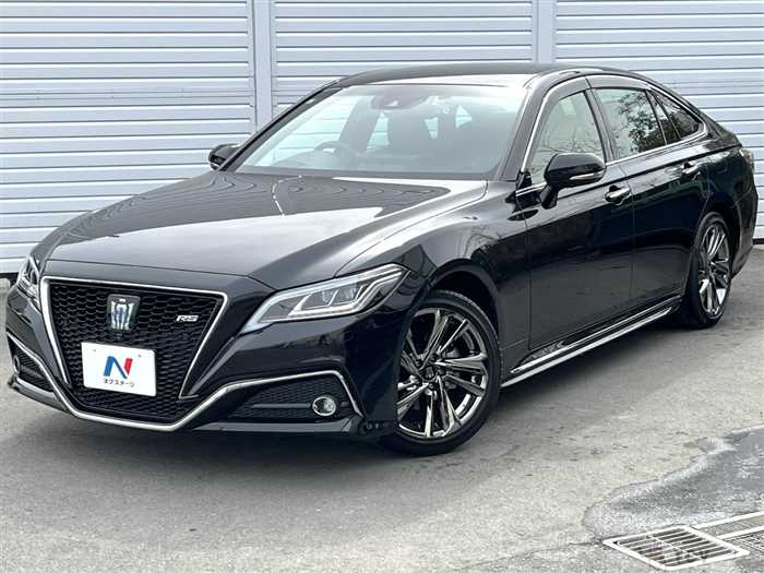 2021 Toyota Crown Hybrid