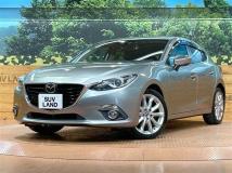 2014 Mazda Axela Sport