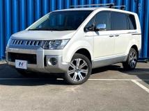 2019 Mitsubishi Delica D5