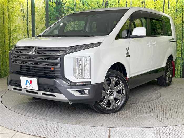 2023 Mitsubishi Delica D5