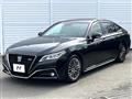 2019 Toyota Crown Hybrid