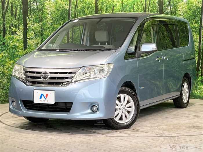 2012 Nissan Serena