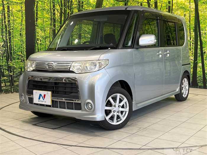 2011 Daihatsu Tanto