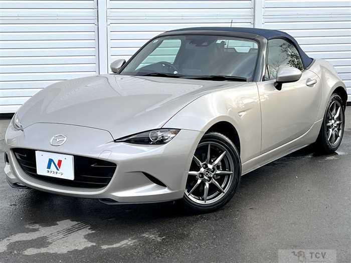 2022 Mazda Roadster