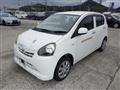 2013 Daihatsu Mira Es