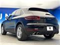 2016 Porsche Macan