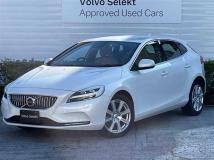 2017 Volvo V40