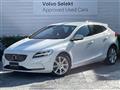 2017 Volvo V40