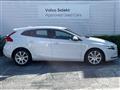 2017 Volvo V40