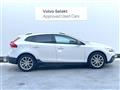 2017 Volvo V40