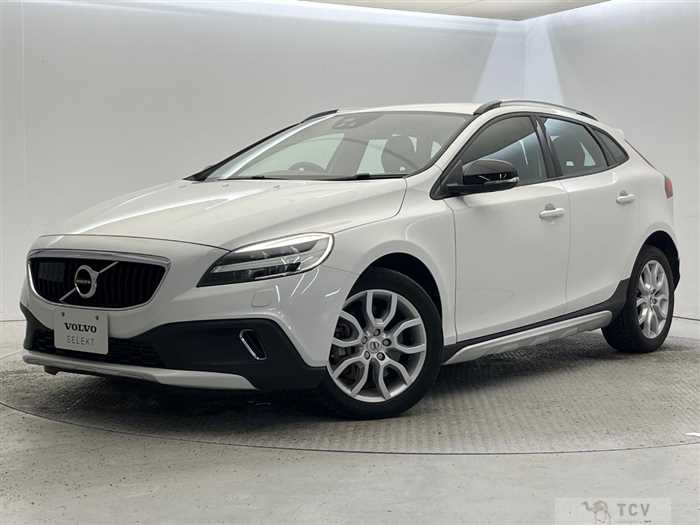 2018 Volvo V40