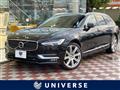 2017 Volvo V90