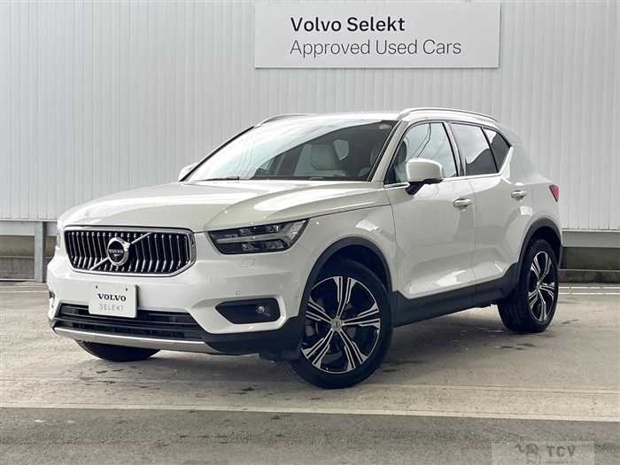 2021 Volvo XC40