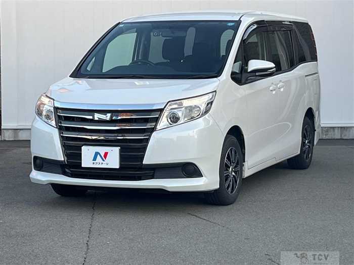 2014 Toyota Noah