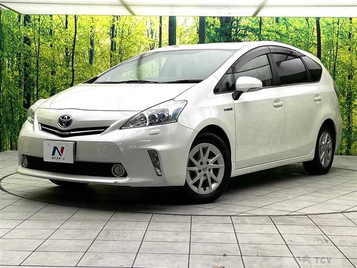 2012 Toyota PRIUS α