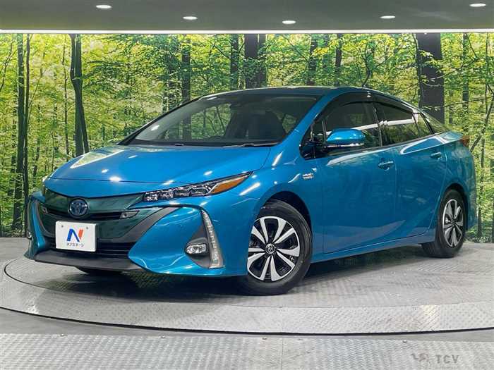 2017 Toyota Prius PHV