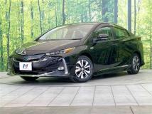 2022 Toyota Prius PHV