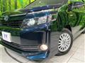 2014 Toyota Voxy