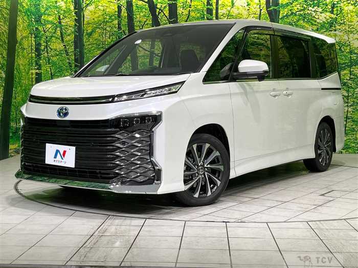 2024 Toyota Voxy