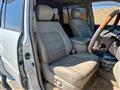 2002 Toyota Land Cruiser Cygnus
