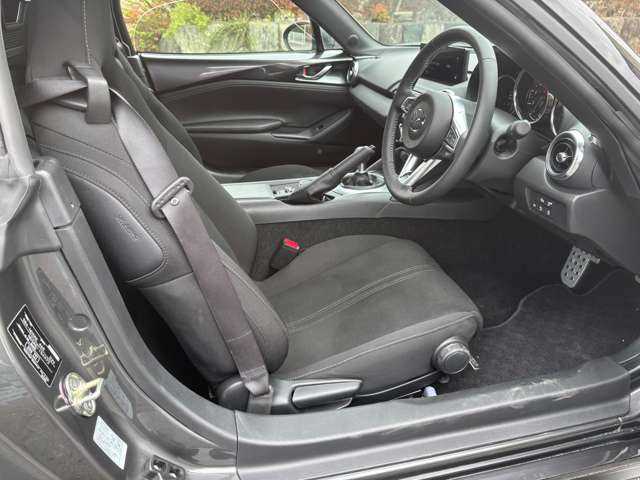 Mazda Roadster 2025 — миниатюра 10
