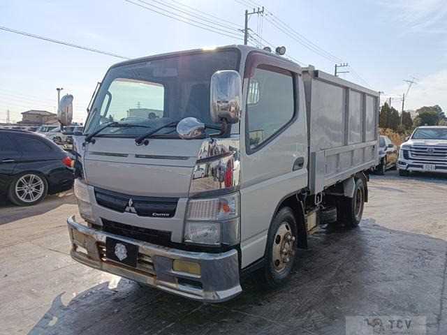 2011 Mitsubishi Canter