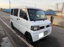 2009 Nissan Clipper Van