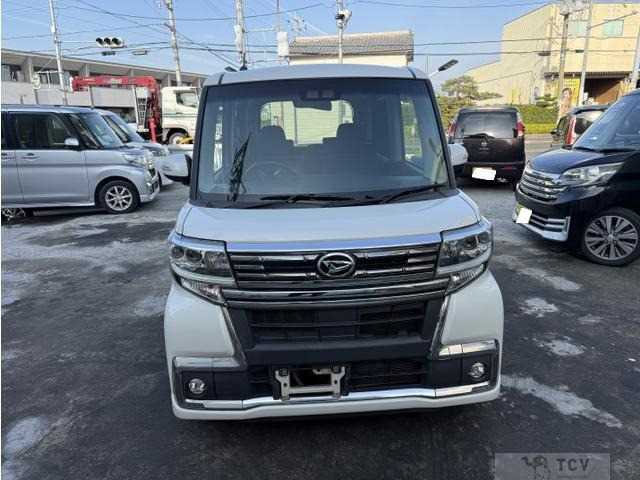 2017 Daihatsu Tanto Custom