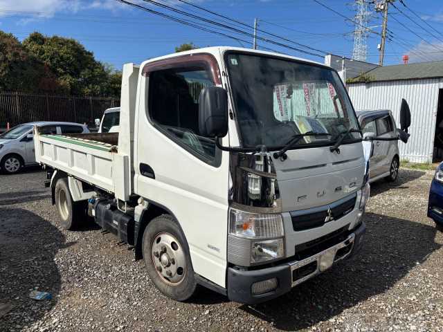 2017 Mitsubishi Canter