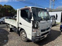 2017 Mitsubishi Canter